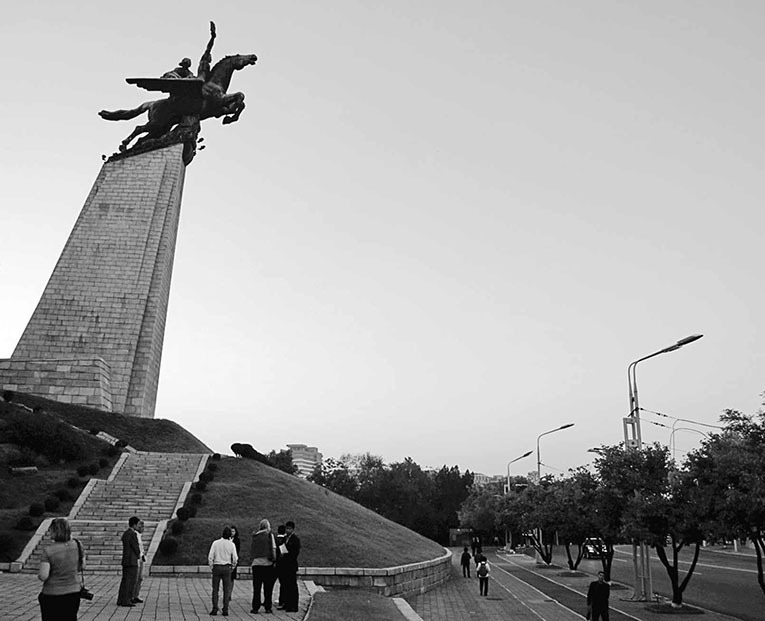 Взлет Samsung. История самой выдающейся и скандальной технокомпании в мире Взлет Samsung. История самой выдающейся и скандальной технокомпании в мире